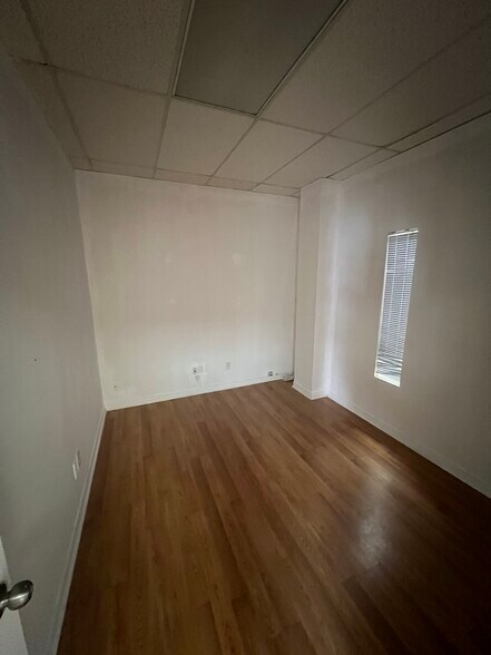 More Photos Of 4170 Grande Allée, Longueuil Office For Lease