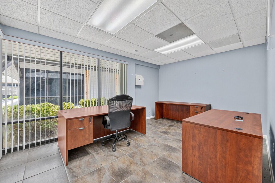 More Photos Of 701 Enterprise Rd E, Safety Harbor Medical For Lease