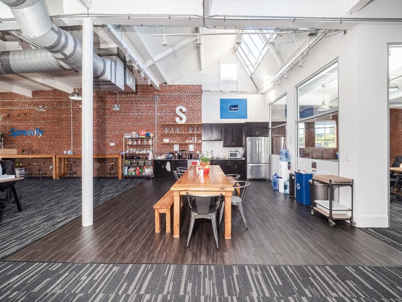 More Photos Of 733 Foster St, Durham Office For Lease