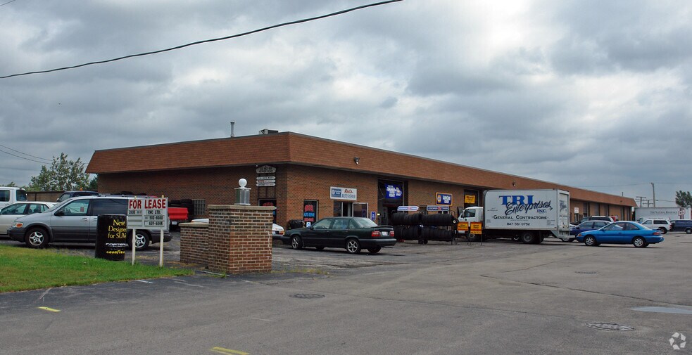 Primary Photo Of 22049 N Pepper Rd, Lake Barrington Warehouse For Lease