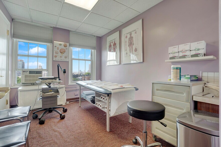 More Photos Of 142-144 Joralemon St, Brooklyn Medical For Lease