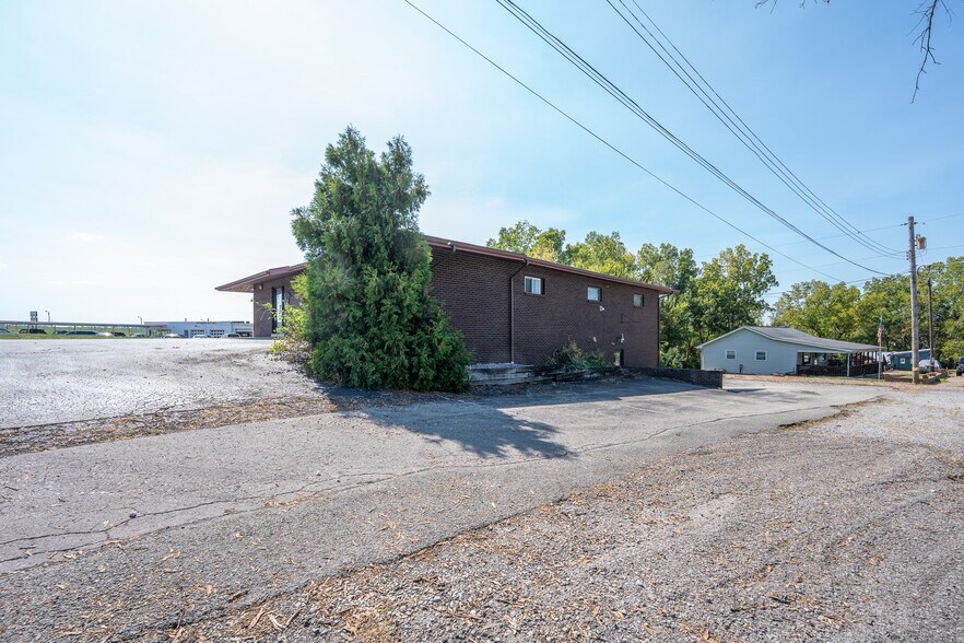More Photos Of 5767 PA-981 Hwy, Latrobe Medical For Sale