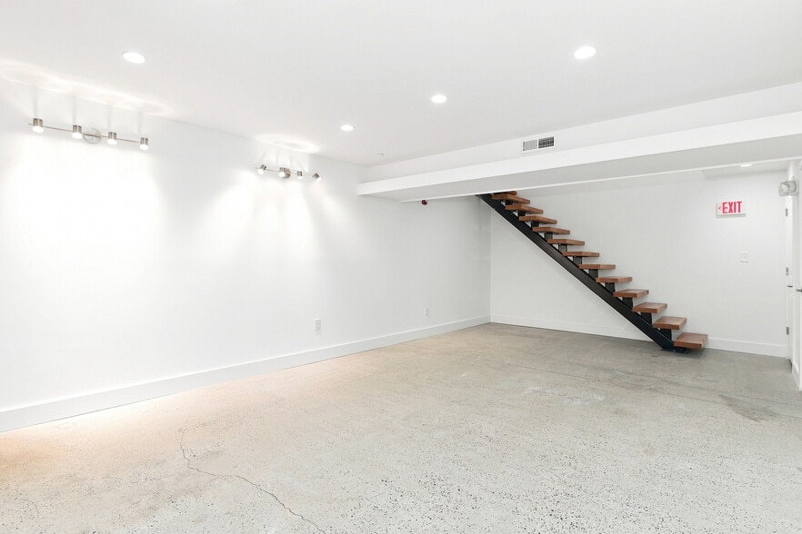 More Photos Of 2007 N Hope St, Philadelphia Apartments For Lease
