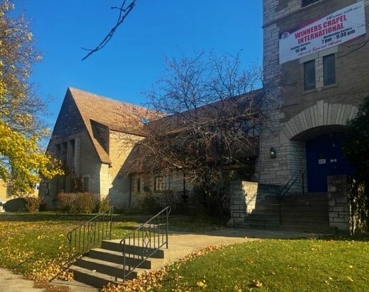 More Photos Of 6015 N Francisco Ave, Chicago Religious Facility For Sale