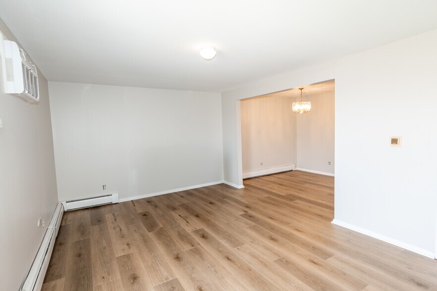 More Photos Of 9901 Niagara Falls Blvd, Niagara Falls Apartments For Sale