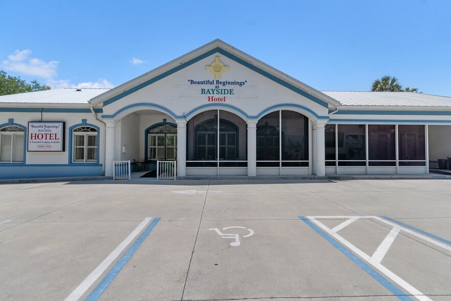 More Photos Of 311 NE 4th Ave, Crystal River Healthcare For Lease