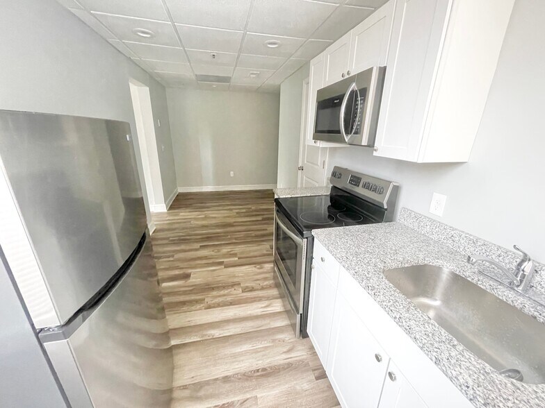 More Photos Of 611 Swede St, Norristown Apartments For Sale