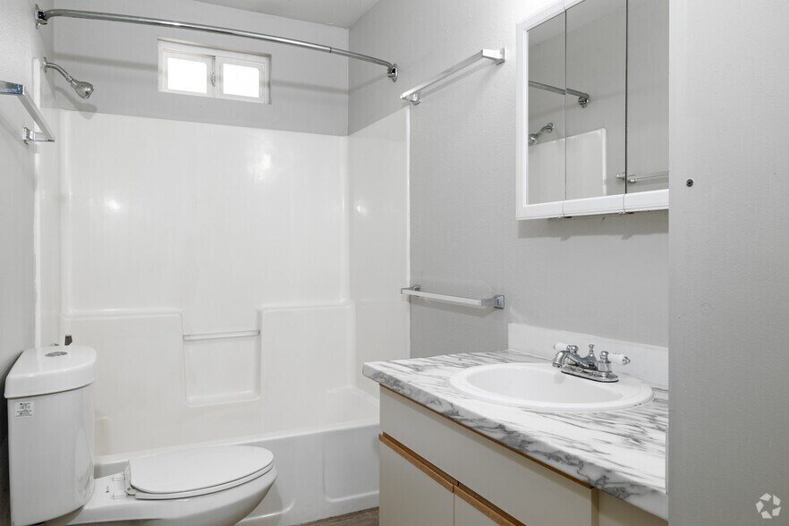 More Photos Of 7501 W Florence Ln, Boise Apartments For Sale