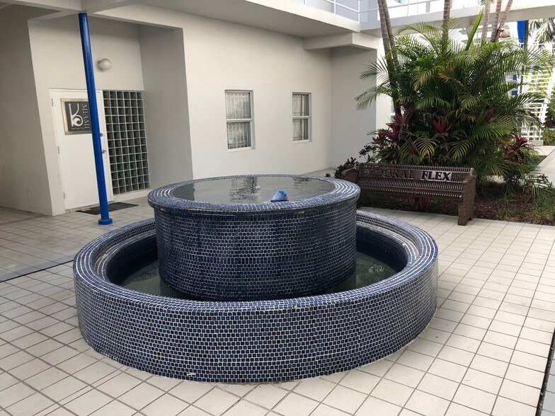More Photos Of 8000 NW 31st St, Miami Flex For Lease