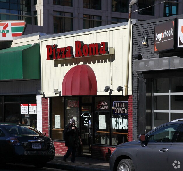 More Photos Of 4219 Fairfax Dr, Arlington Storefront For Lease