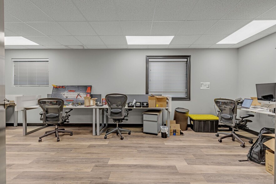 More Photos Of 2617 Grandview Ave, Nashville Office For Lease