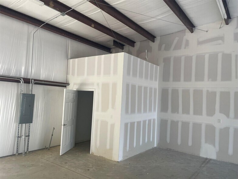 More Photos Of 4535 SE 100th Pl, Belleview Unknown For Lease