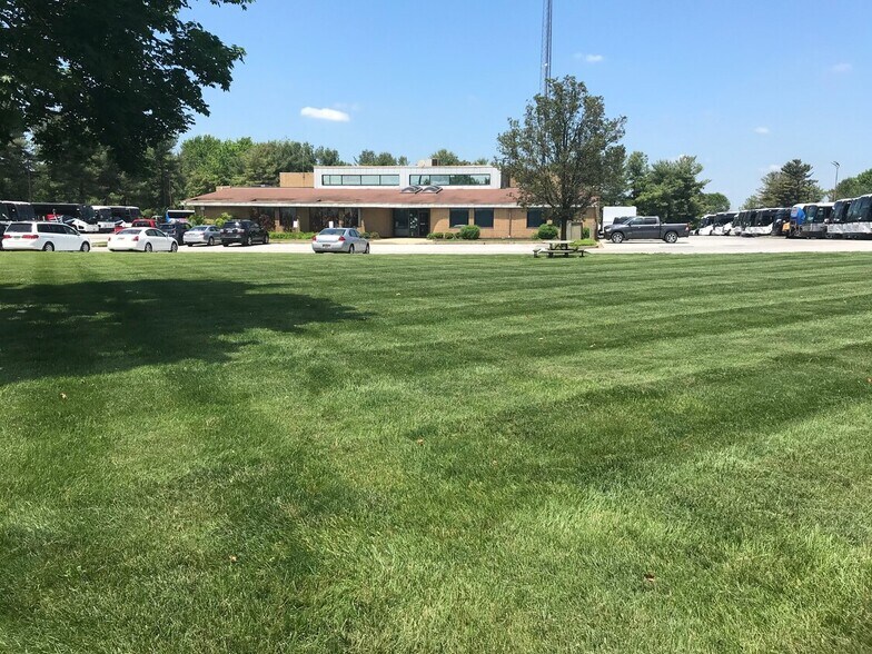 More Photos Of 13600 Triadelphia Rd, Glenelg Office For Lease