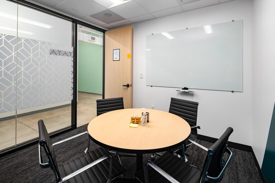 More Photos Of 1314 Chattahoochee Ave NW, Atlanta Warehouse For Lease