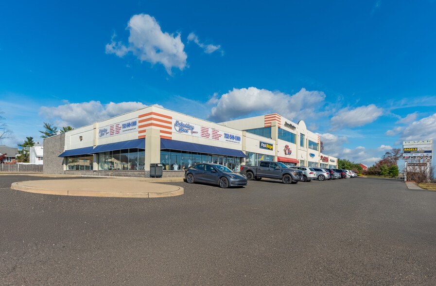 More Photos Of 171-185 Route 1, Metuchen Freestanding For Lease