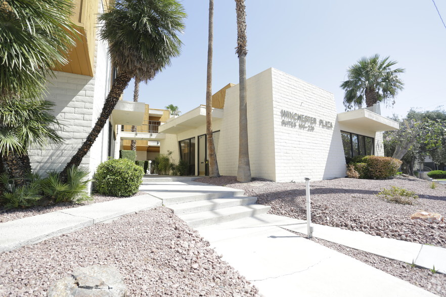 Primary Photo Of 1700 E Desert Inn Rd, Las Vegas Medical For Lease