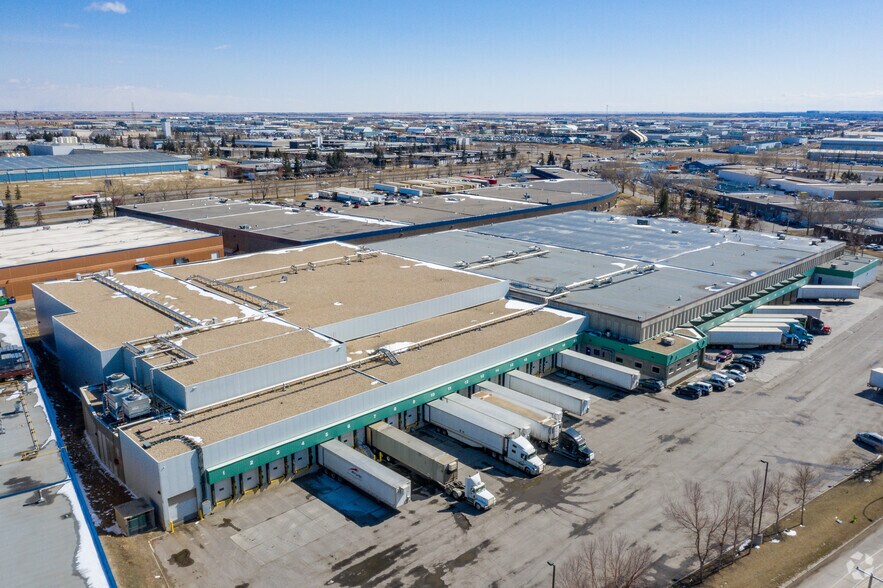 Primary Photo Of 7704 30th St SE, Calgary Warehouse For Lease