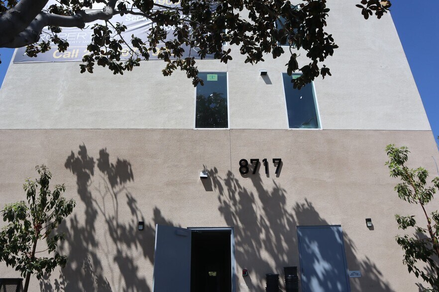 More Photos Of 8717 S Central Ave, Los Angeles Apartments For Sale