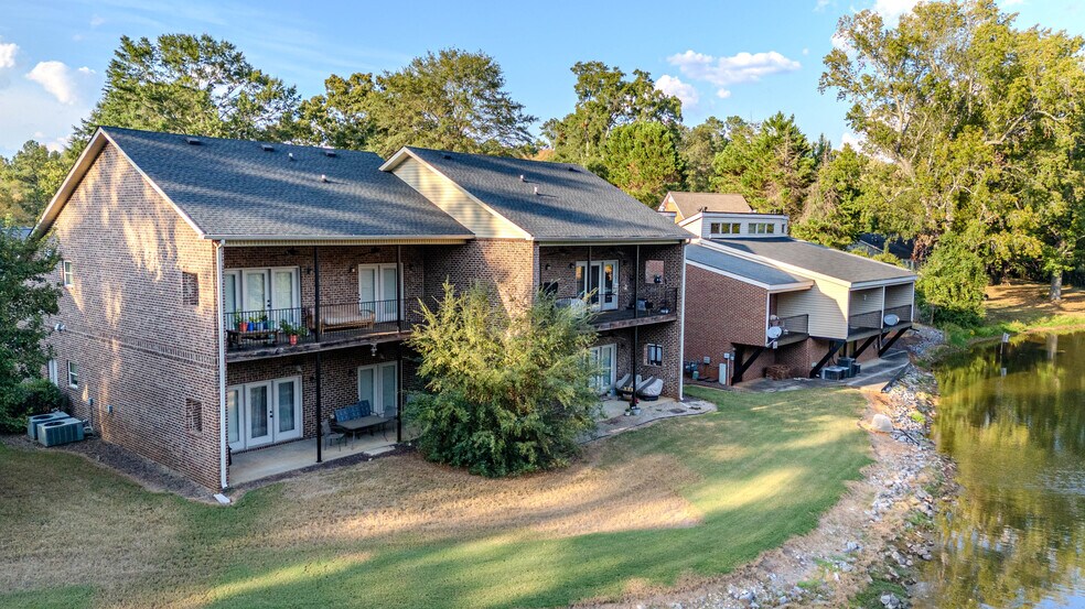 More Photos Of 222 Wilshire NE rd, Rome Apartments For Sale