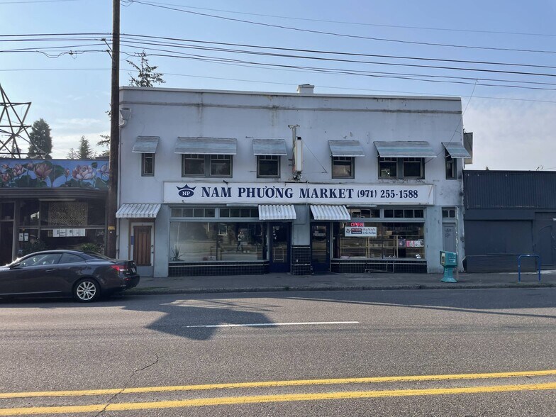 Primary Photo Of 6836 NE Sandy Blvd, Portland General Retail For Lease