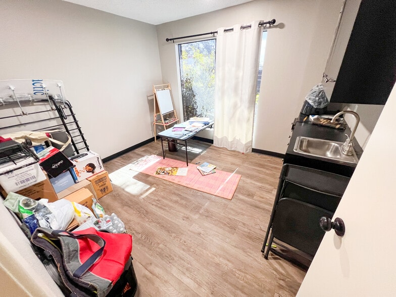 More Photos Of 2604 W Kansas Ave, Midland Loft Creative Space For Sale