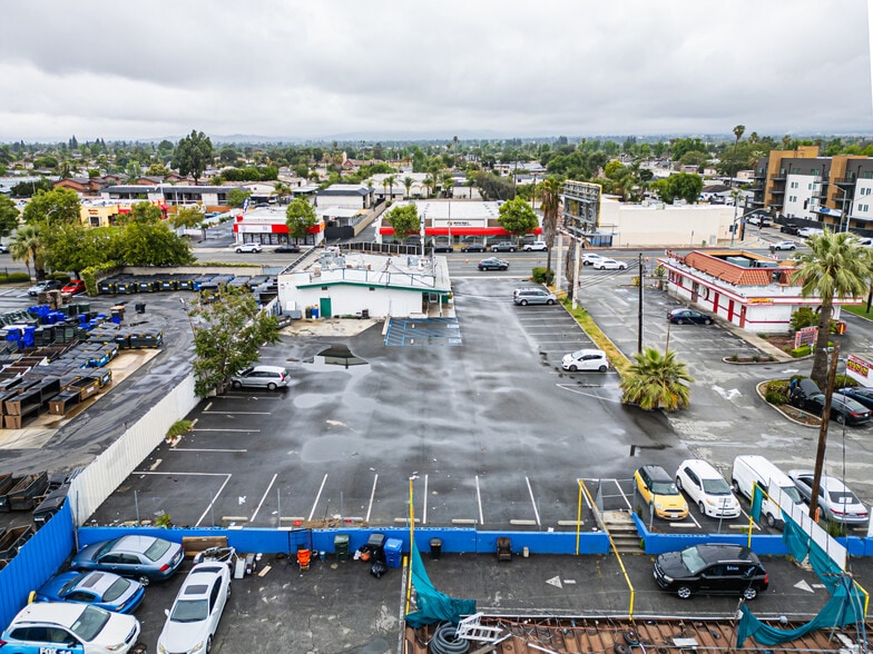 More Photos Of 1280 E Holt Ave, Pomona Restaurant For Lease