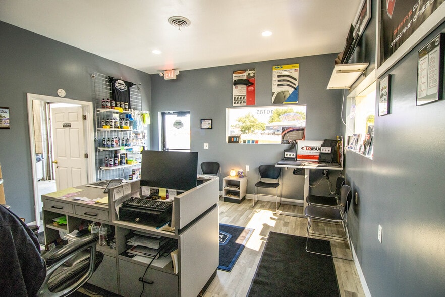 More Photos Of 10185 N Saginaw Rd, Clio Auto Repair For Sale