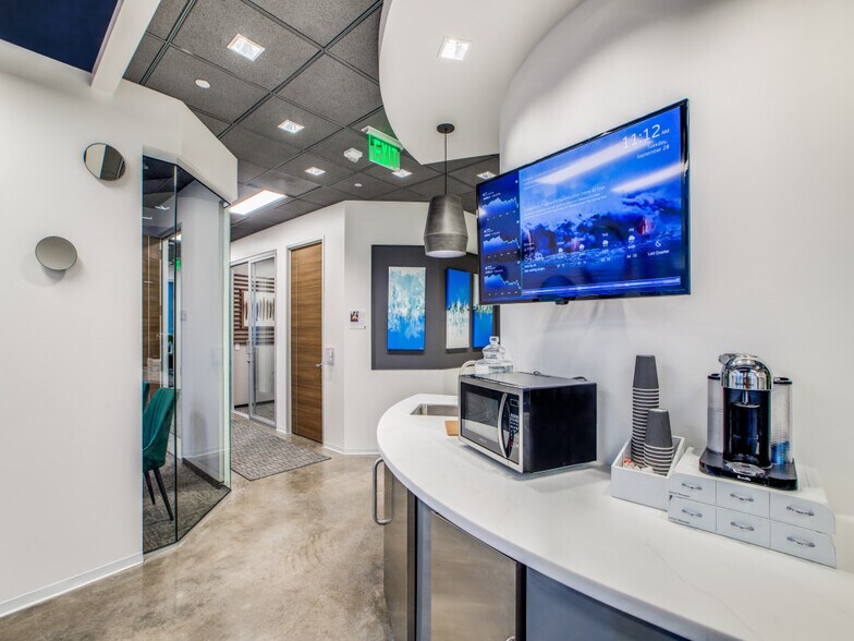 More Photos Of 1000 Main St, Houston Office For Lease