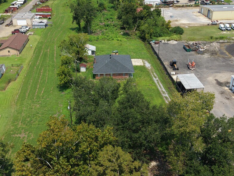 More Photos Of 945 Lyons Dr, La Place Land For Sale