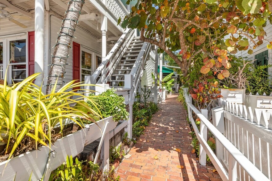More Photos Of 1117 Duval St, Key West Hospitality For Sale