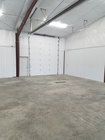 More Photos Of 4602-4616 Maverick St, Amarillo Warehouse For Lease