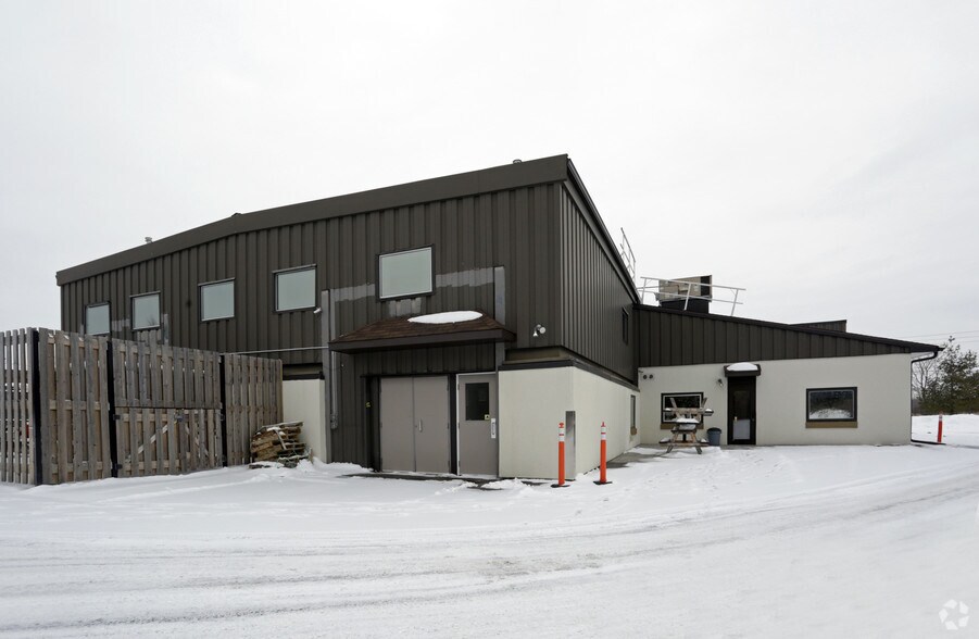 More Photos Of 104 Schneider Rd, Ottawa Medical For Lease