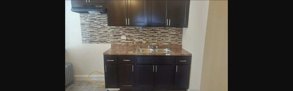 More Photos Of 8054 S Ingleside Ave, Chicago Apartments For Sale