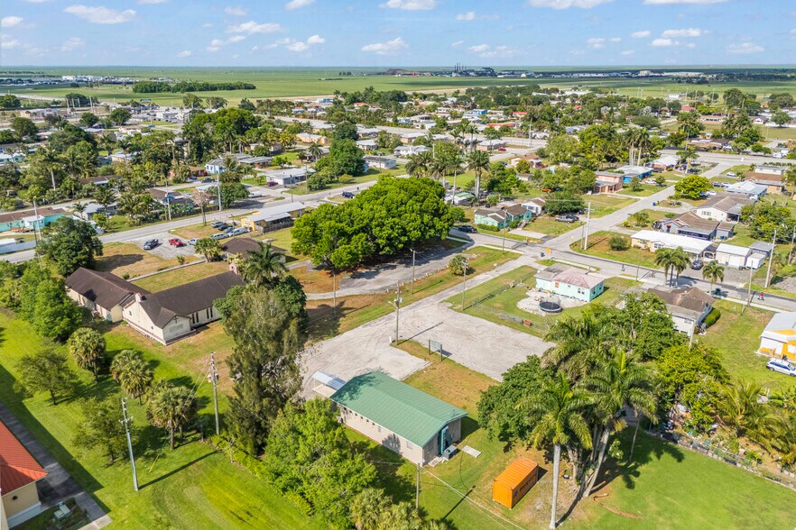 Primary Photo Of 224 NW Avenue G, Belle Glade Religious Facility For Sale