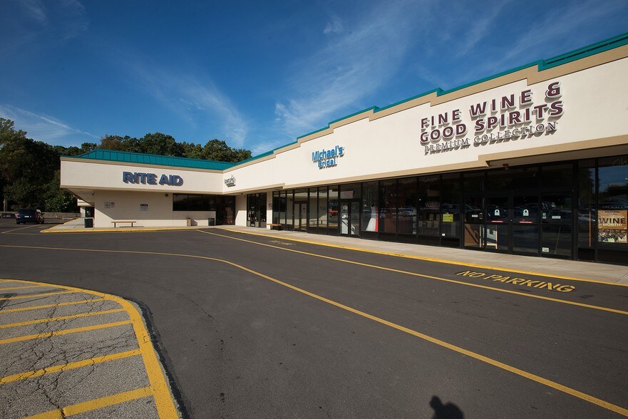 More Photos Of 1130 Perry Hwy, Pittsburgh Unknown For Sale