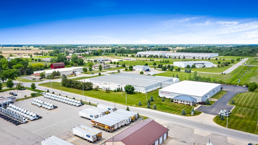 More Photos Of 205 E Walker Rd, Saint Johns Manufacturing For Lease