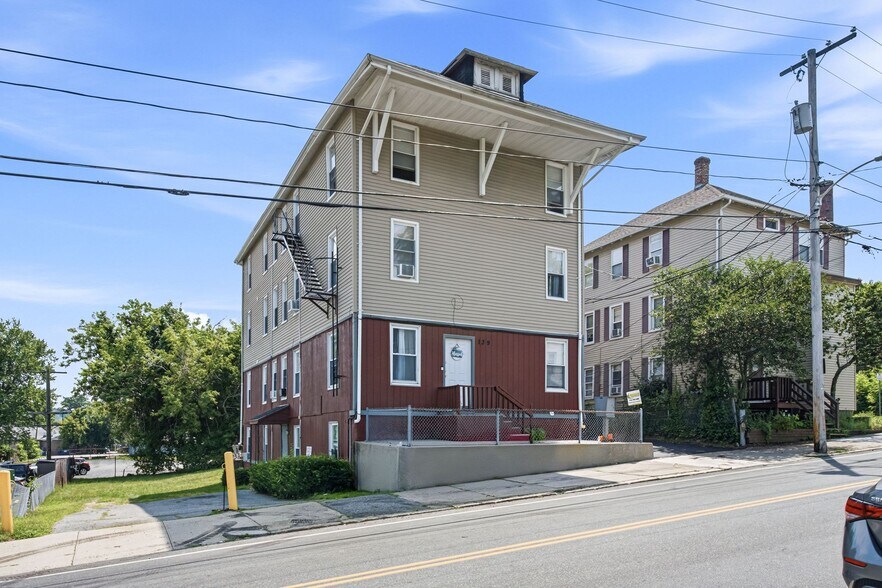 More Photos Of 139 E School St, Woonsocket Apartments For Sale