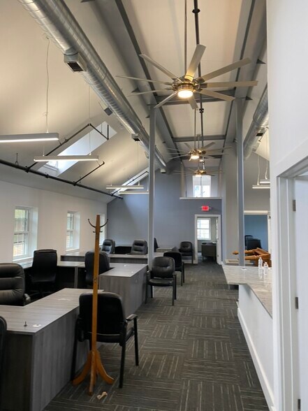 More Photos Of 601 New Britain Rd, Doylestown Unknown For Lease