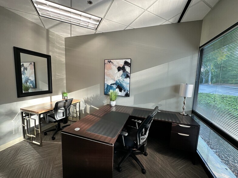More Photos Of 250 International Pky, Lake Mary Office For Lease