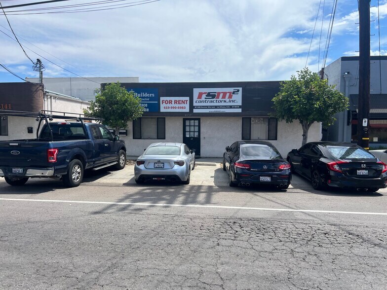 More Photos Of 8139 Center St, La Mesa Showroom For Lease