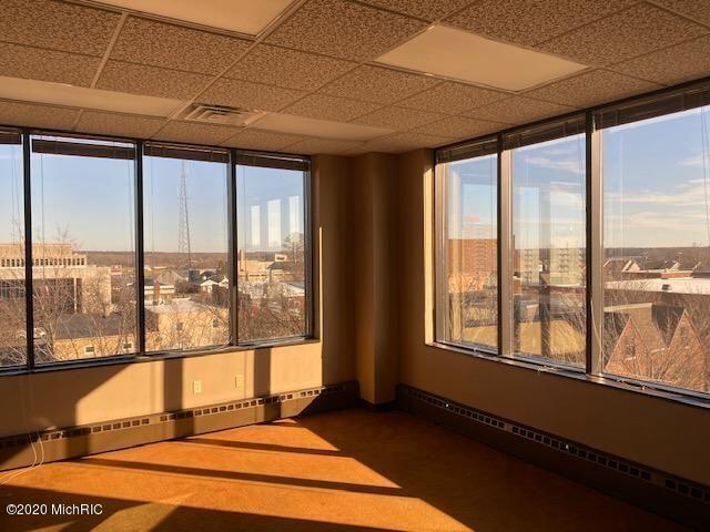 More Photos Of 830 Pleasant St, Saint Joseph Office For Sale