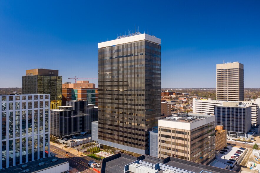 More Photos Of 7777 Bonhomme Ave, Clayton Coworking Space