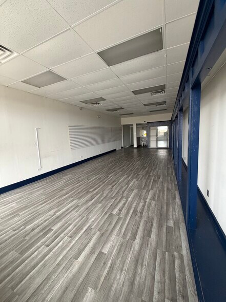 More Photos Of 1551 Plainfield Rd, Joliet Freestanding For Lease