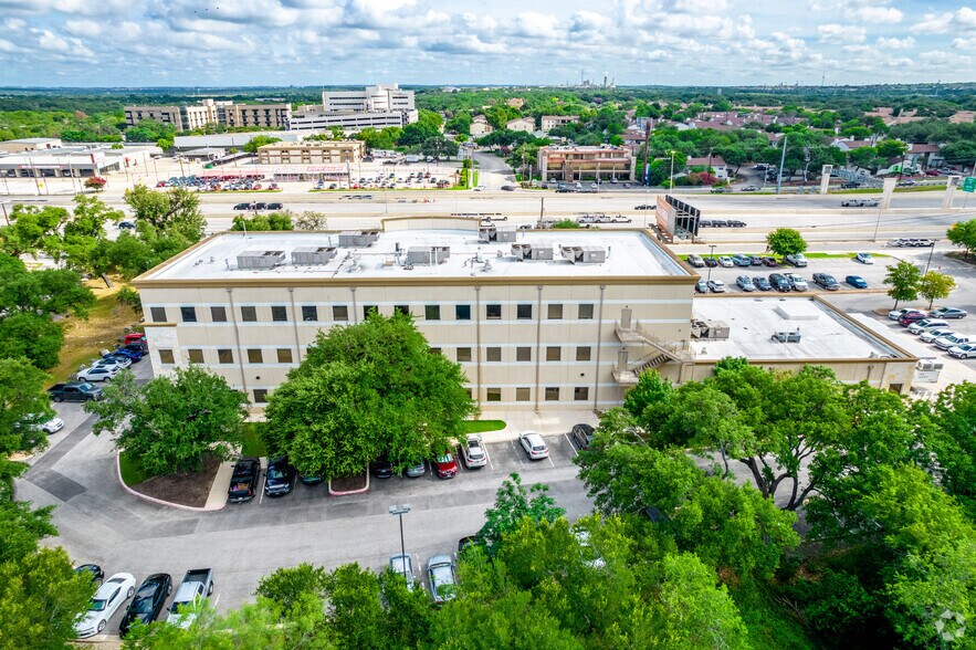 More Photos Of 2130 NE Loop 410, San Antonio Medical For Lease
