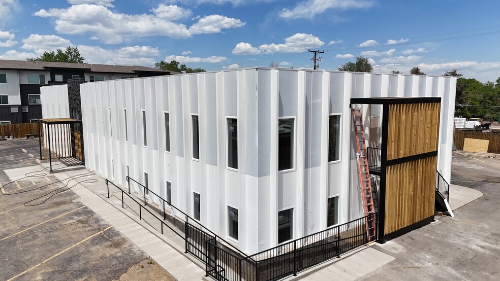 More Photos Of 7651 W 41st Ave, Wheat Ridge Office Residential For Lease