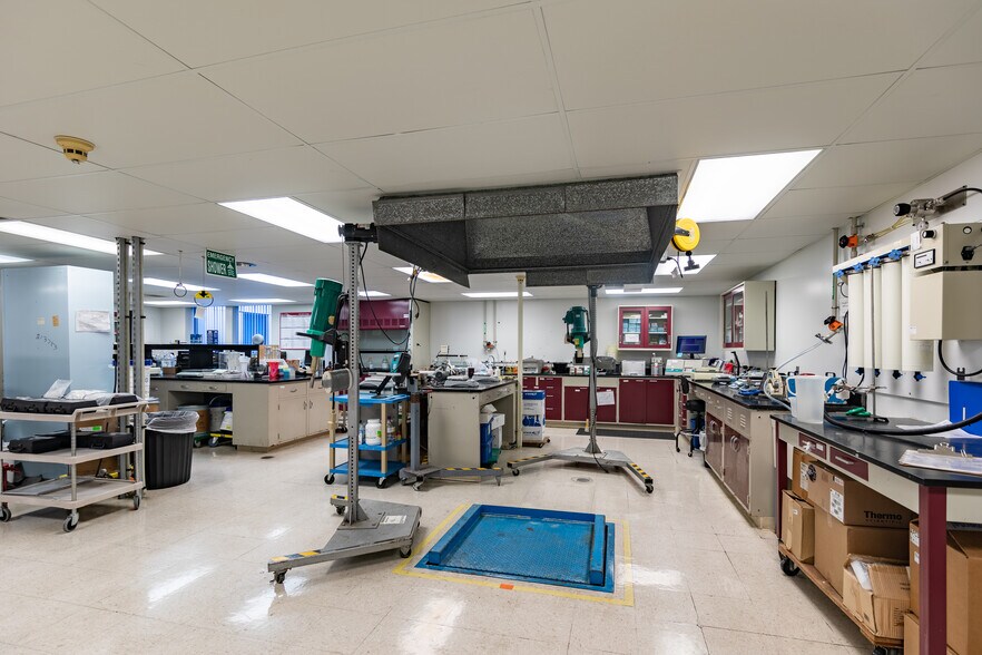 More Photos Of 1745 Eaton Ave, Bethlehem Manufacturing For Sale