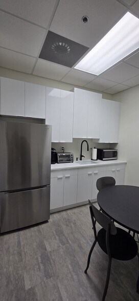 More Photos Of 11820 Miramar Pky, Miramar Medical For Lease