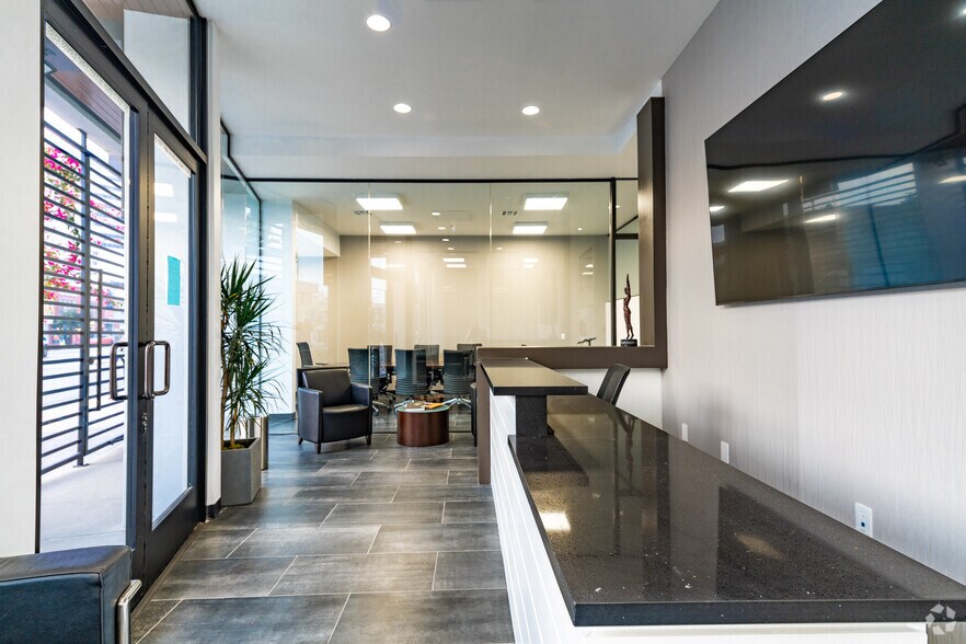 More Photos Of 1310 Westwood Blvd, Los Angeles Medical For Lease