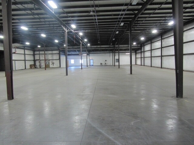 More Photos Of 2125 Redman Dr, Alma Distribution For Sale