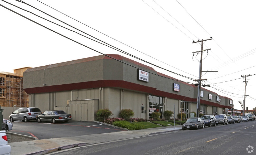 More Photos Of 3295 El Camino Real, Santa Clara Auto Repair For Lease